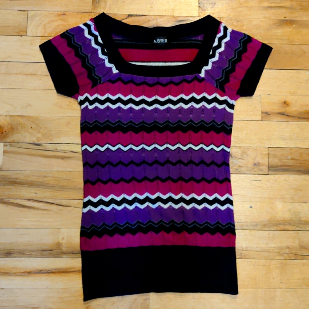 A.Byer S shirt